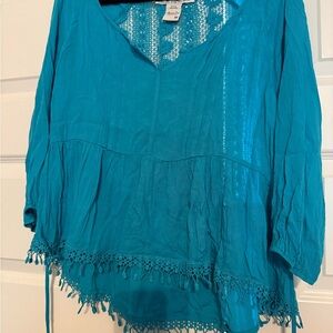 American Rag Open Back Lace Detail Turquoise Blouse - NEVER WORN
